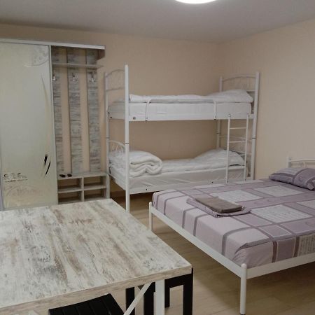 Однокімнатна 105 Apartment Khmel'nyts'kyy Exterior photo