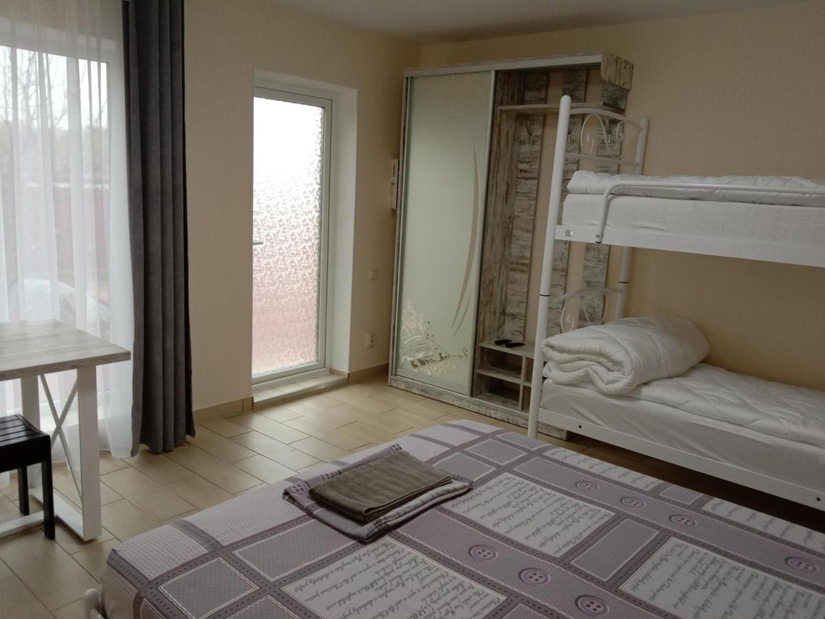 Однокімнатна 105 Apartment Khmel'nyts'kyy Exterior photo